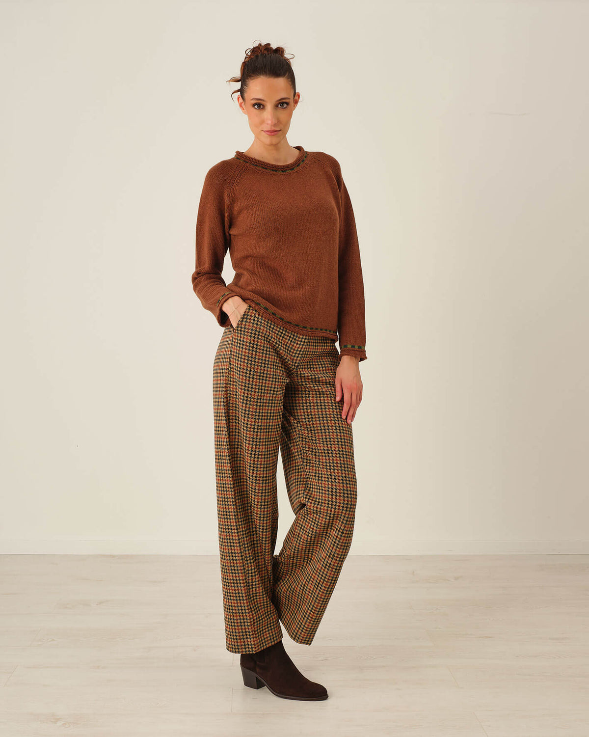TURNER TURNER 2404 SUEDE