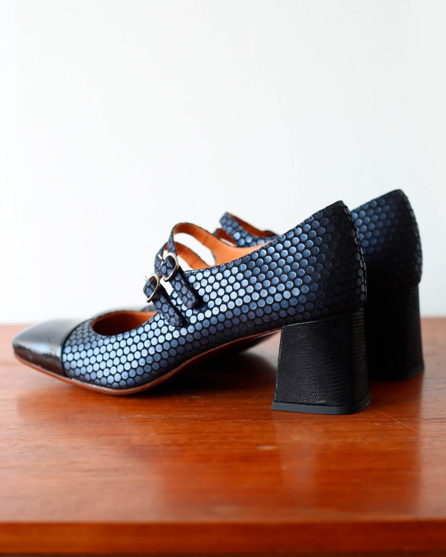 VOLCANO VOLCANO NAVY CHIE MIHARA