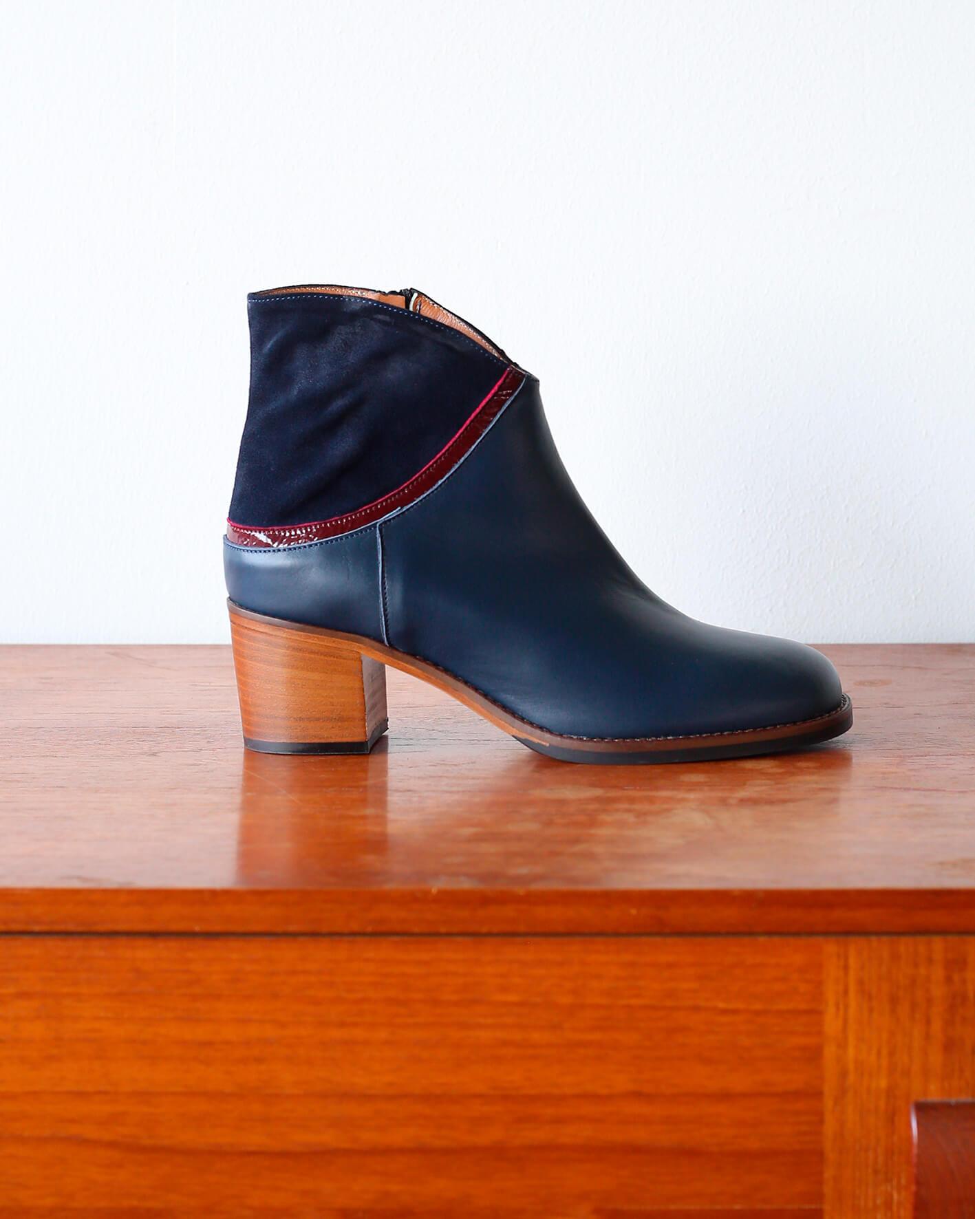 URANO URANO BLU SUEDE