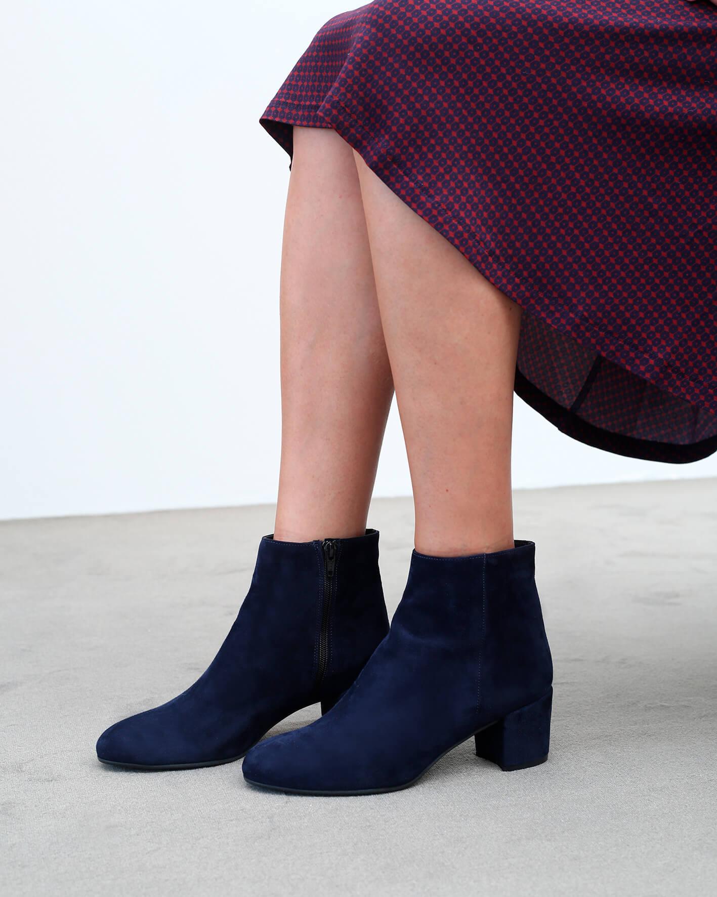 NEON NEON NAVY SUEDE