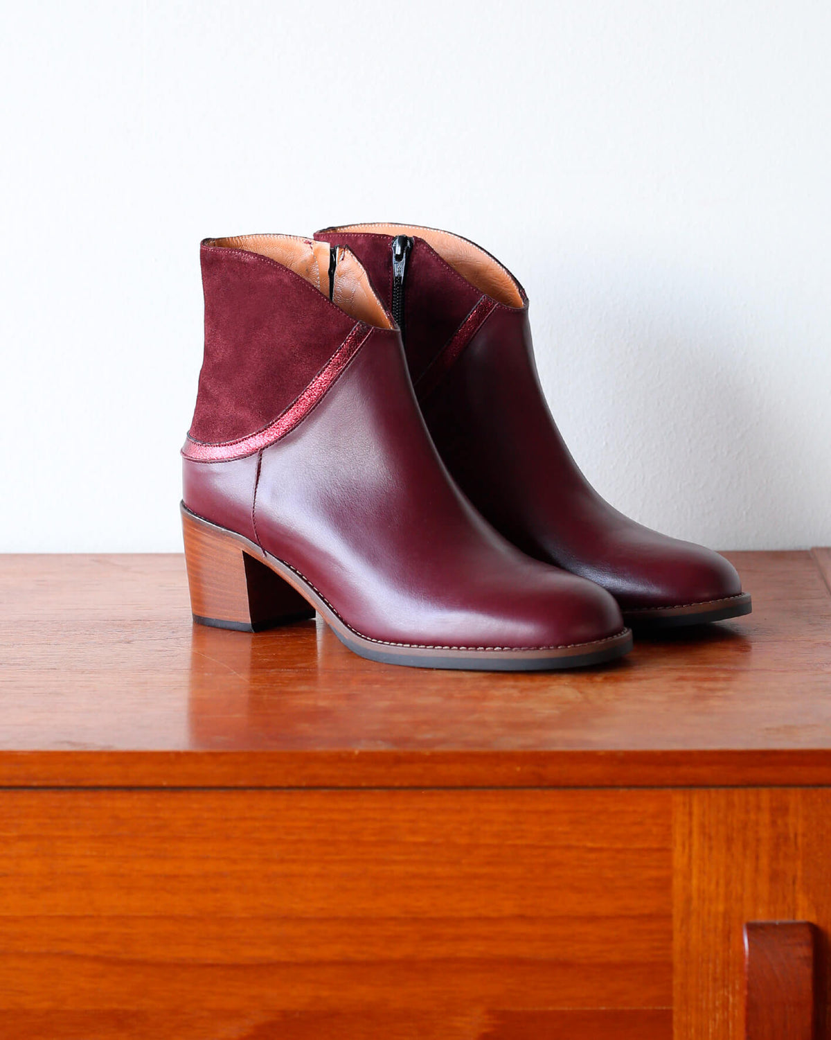 URANO URANO BORDEAUX SUEDE 