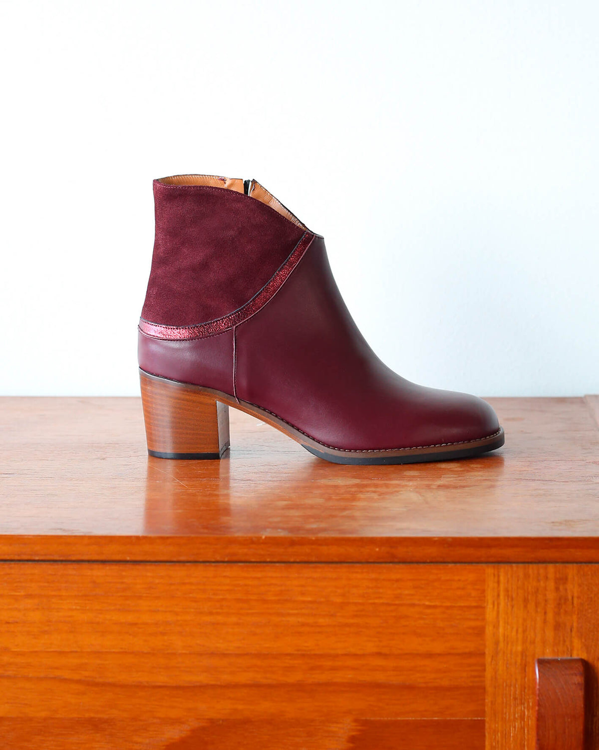 URANO URANO BORDEAUX SUEDE 