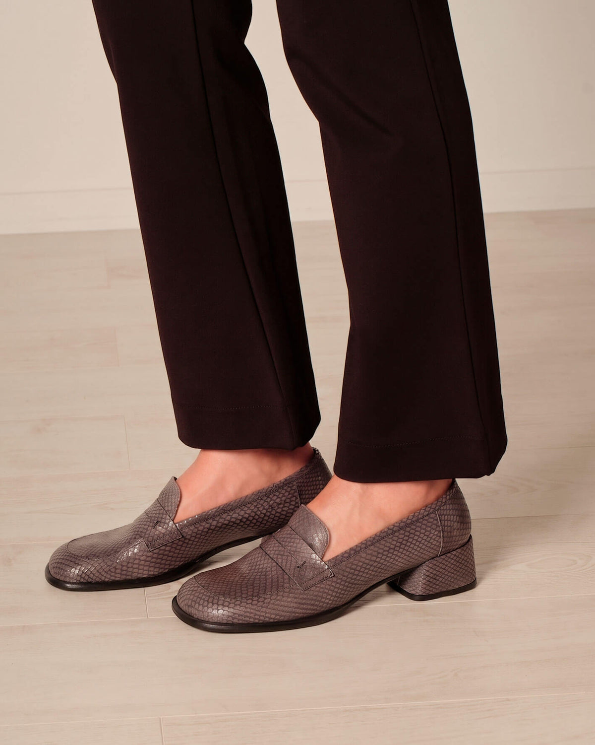 HEGE HEGE GRIGIO SUEDE 
