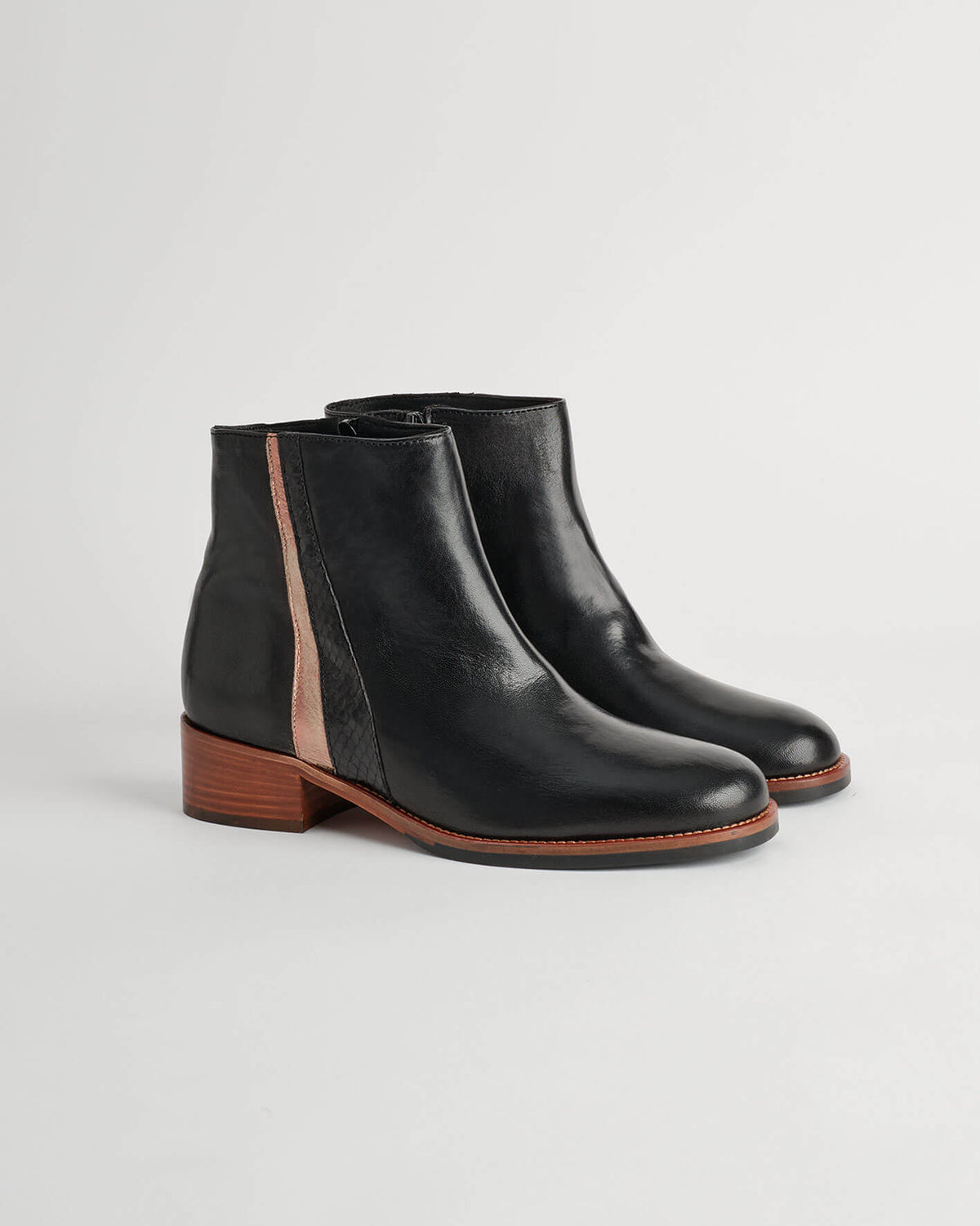 HELGA HELGA NERO SUEDE 