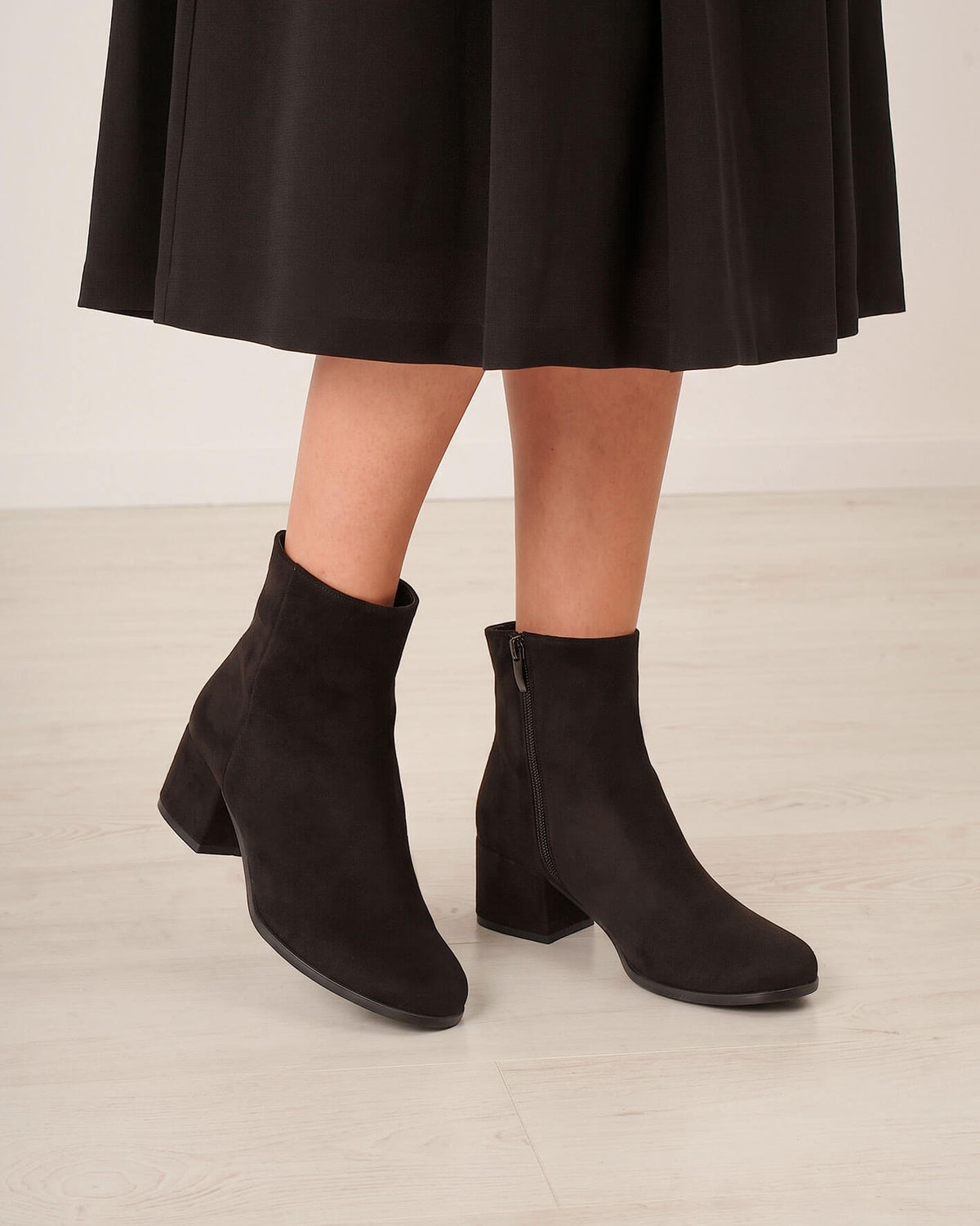 IDAL IDAL-C NERO SUEDE 
