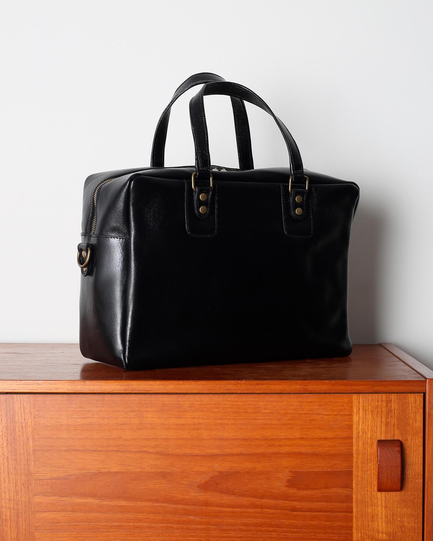 LISCIO LISCIO NERO SUEDE 
