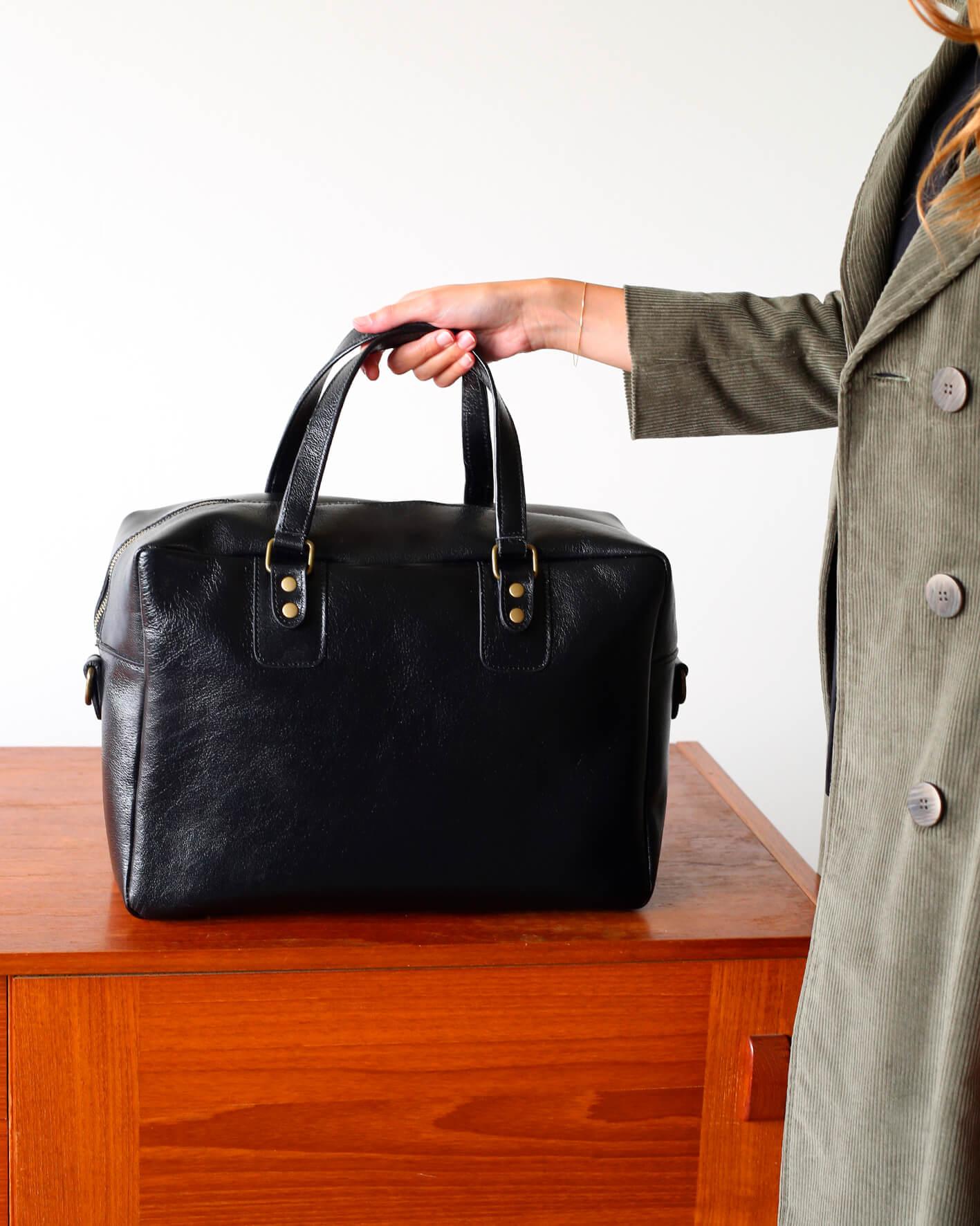 LISCIO LISCIO NERO SUEDE 