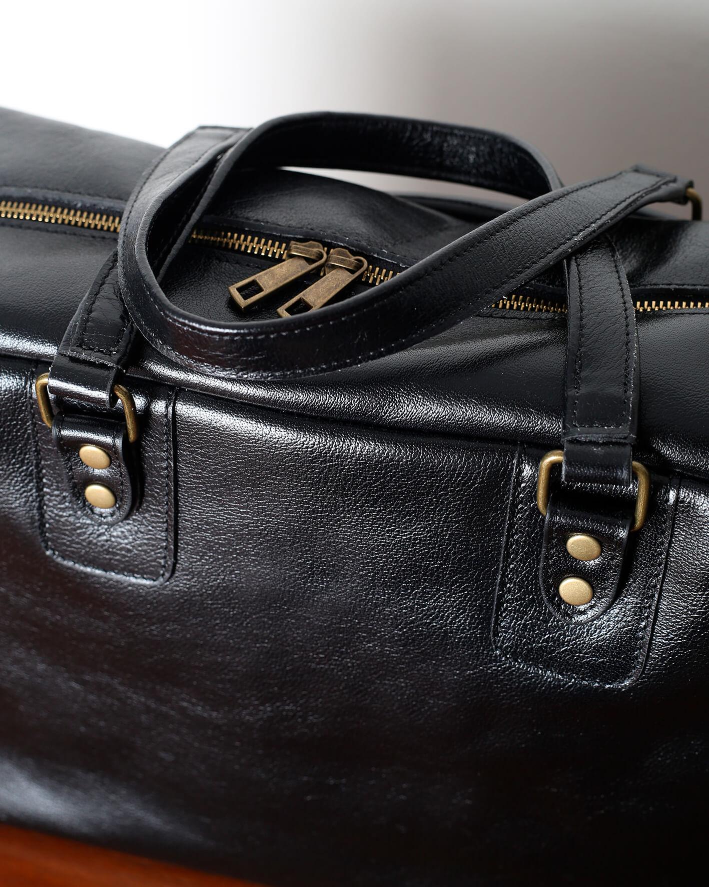 LISCIO LISCIO NERO SUEDE 