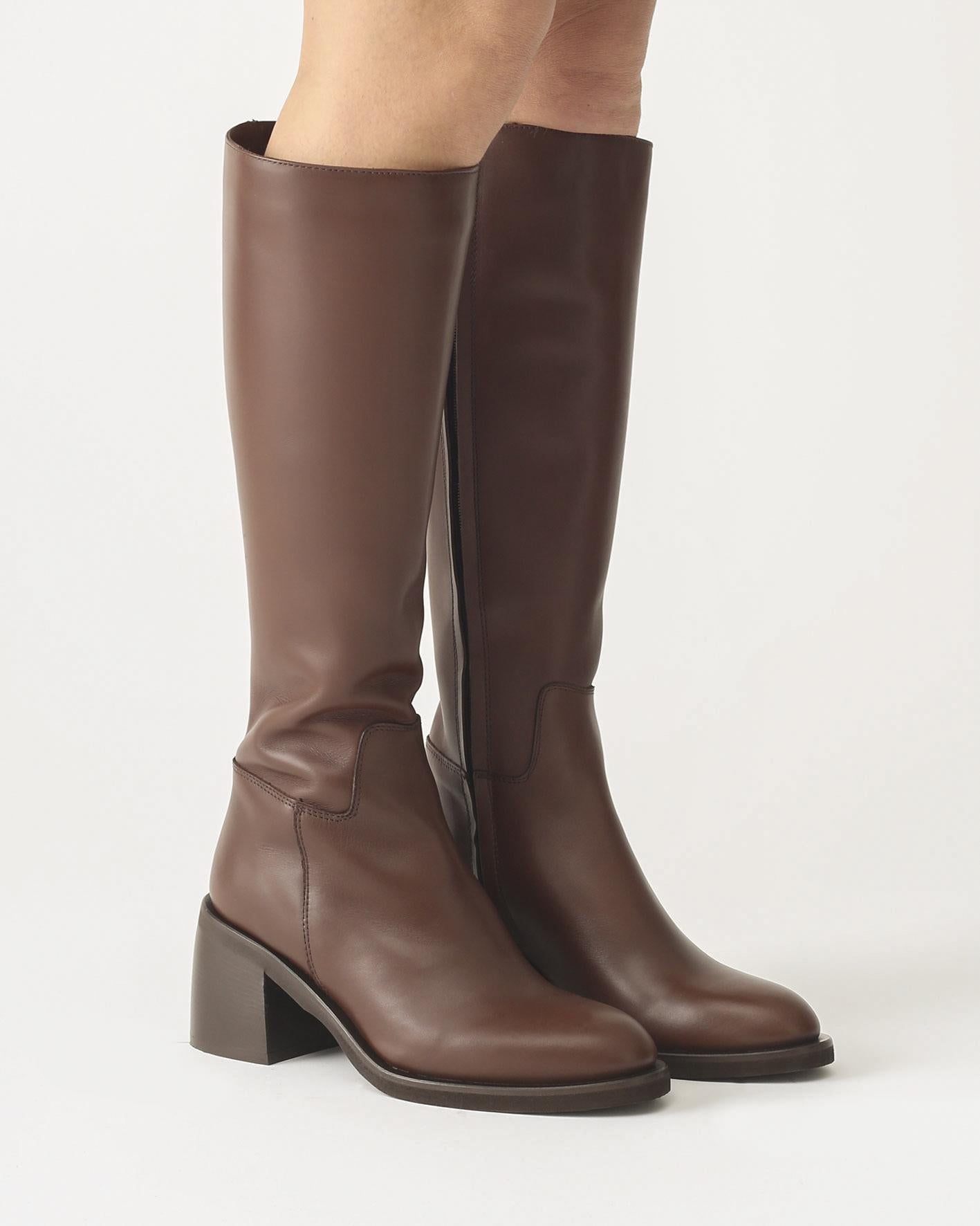 VIA MONTEBELLO VIA MONTEBELLO MOKA SUEDE 